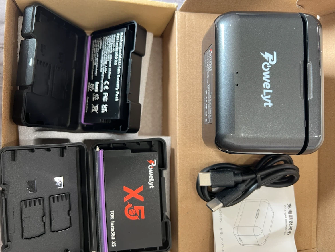 Powerlyt X5 Dual Battery Charger & Batteries for Insta360 X5 - photo 3