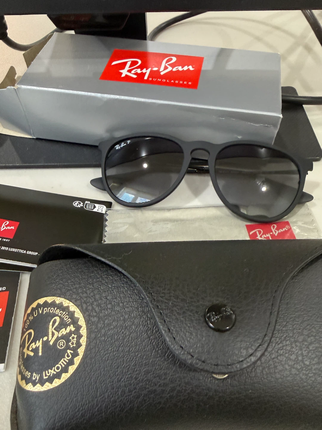 Ray-Ban Erika RB4171 622/T3 – Polarized, Brand New in Box