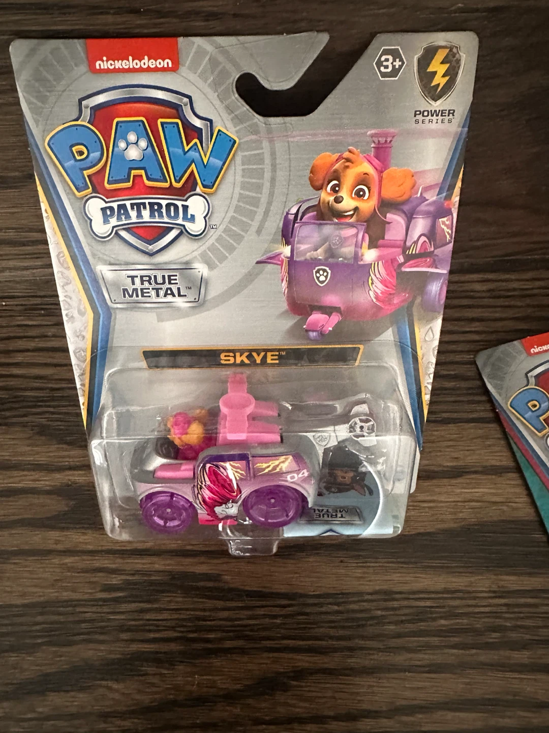 Brand new Nickelodeon Paw Patrol Skye True Metal Vehicle - photo 4