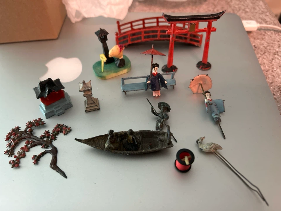 Miniature Japanese Village Figurines
