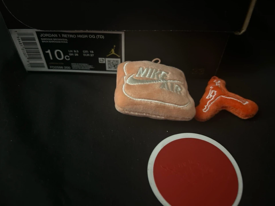 Jordan 1 Retro High OG (TD) Shoes - photo 2