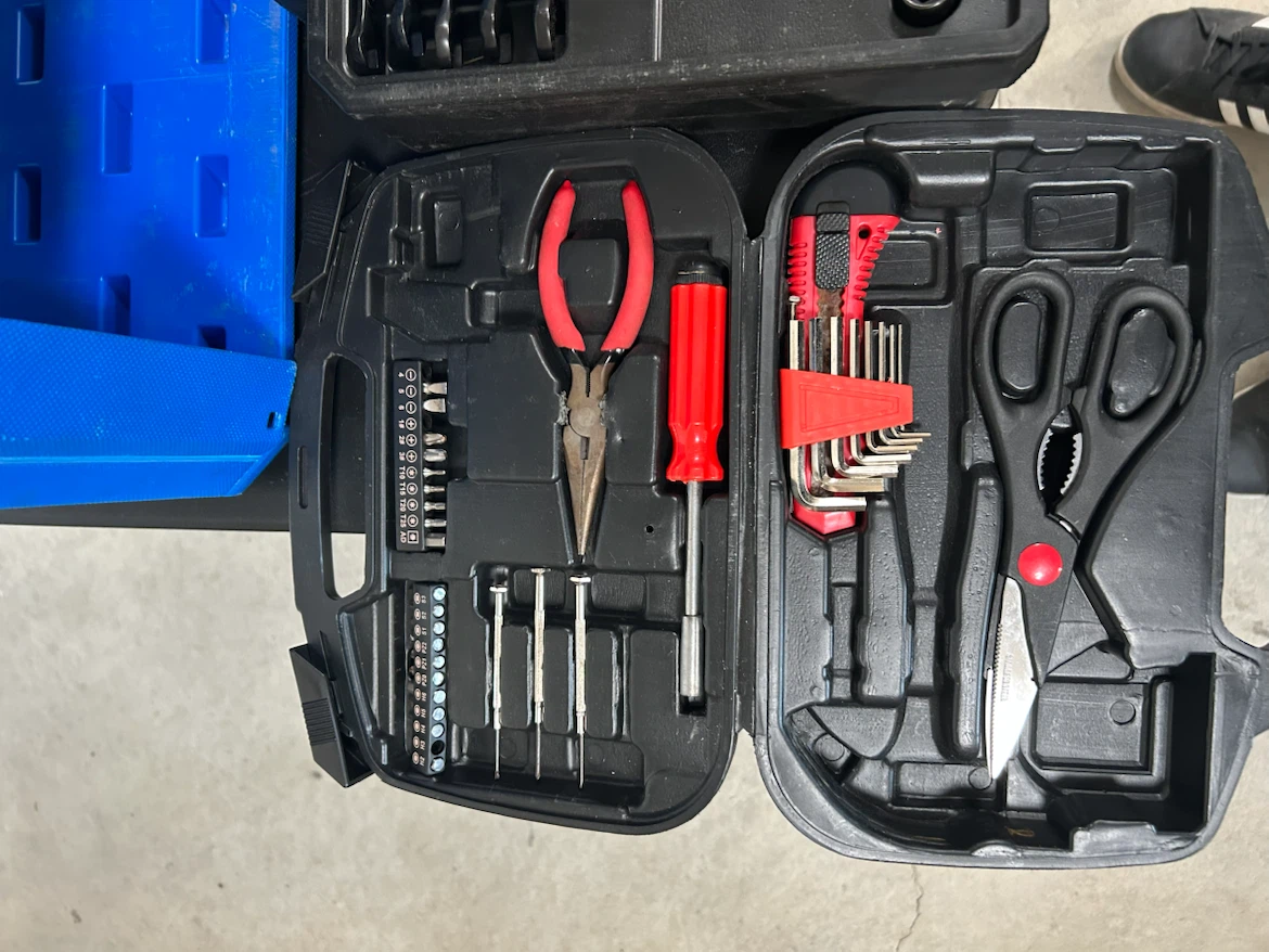 Mastercraft Tool Set and Assorted Hand Tools - photo 2