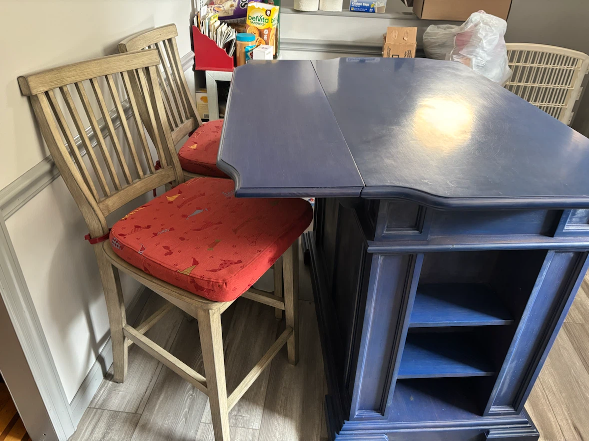 Blue Kitchen Island with Chairs - photo 2