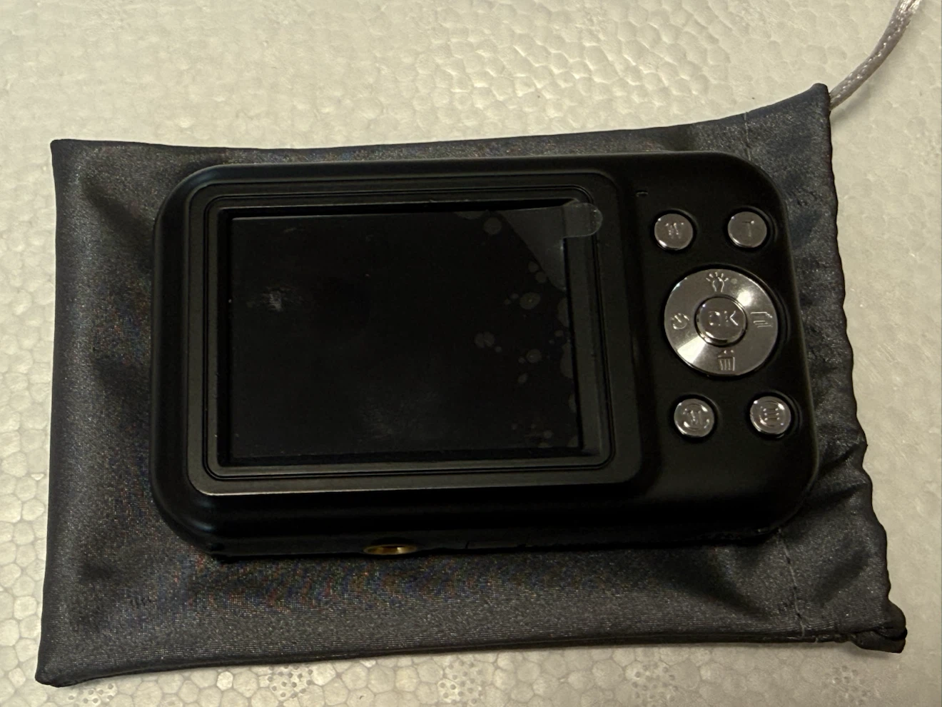 ‼️NEED GONE‼️ Digital Camera with Pouch + Box - photo 3