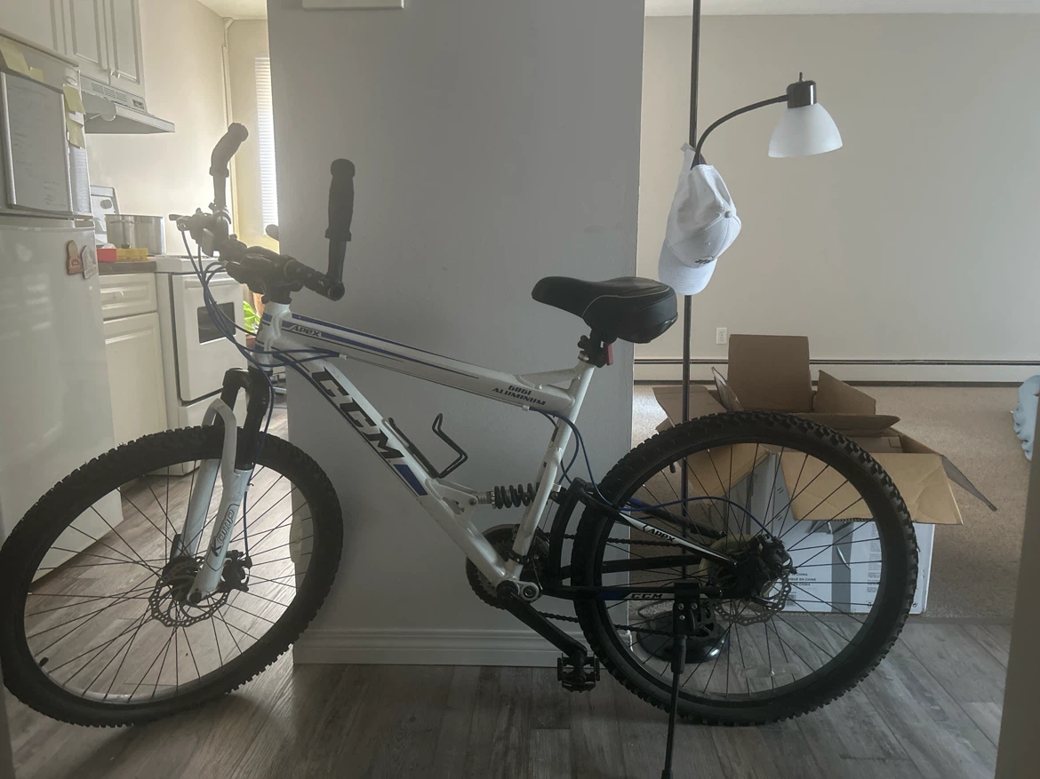 CCM Apex Full Suspension Mountain Bike