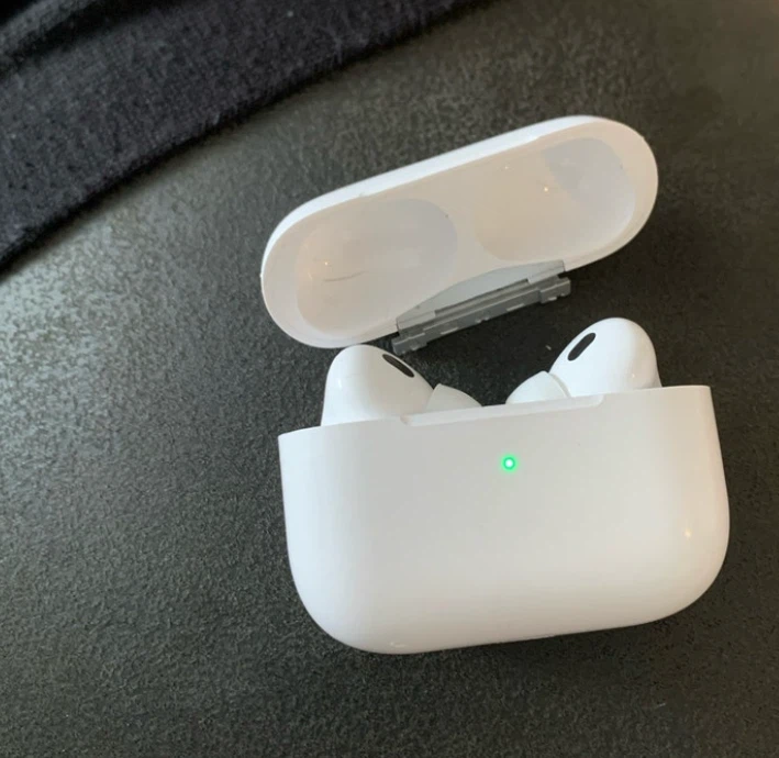 Apple AirPods Pro (2nd gen) with Charging Case