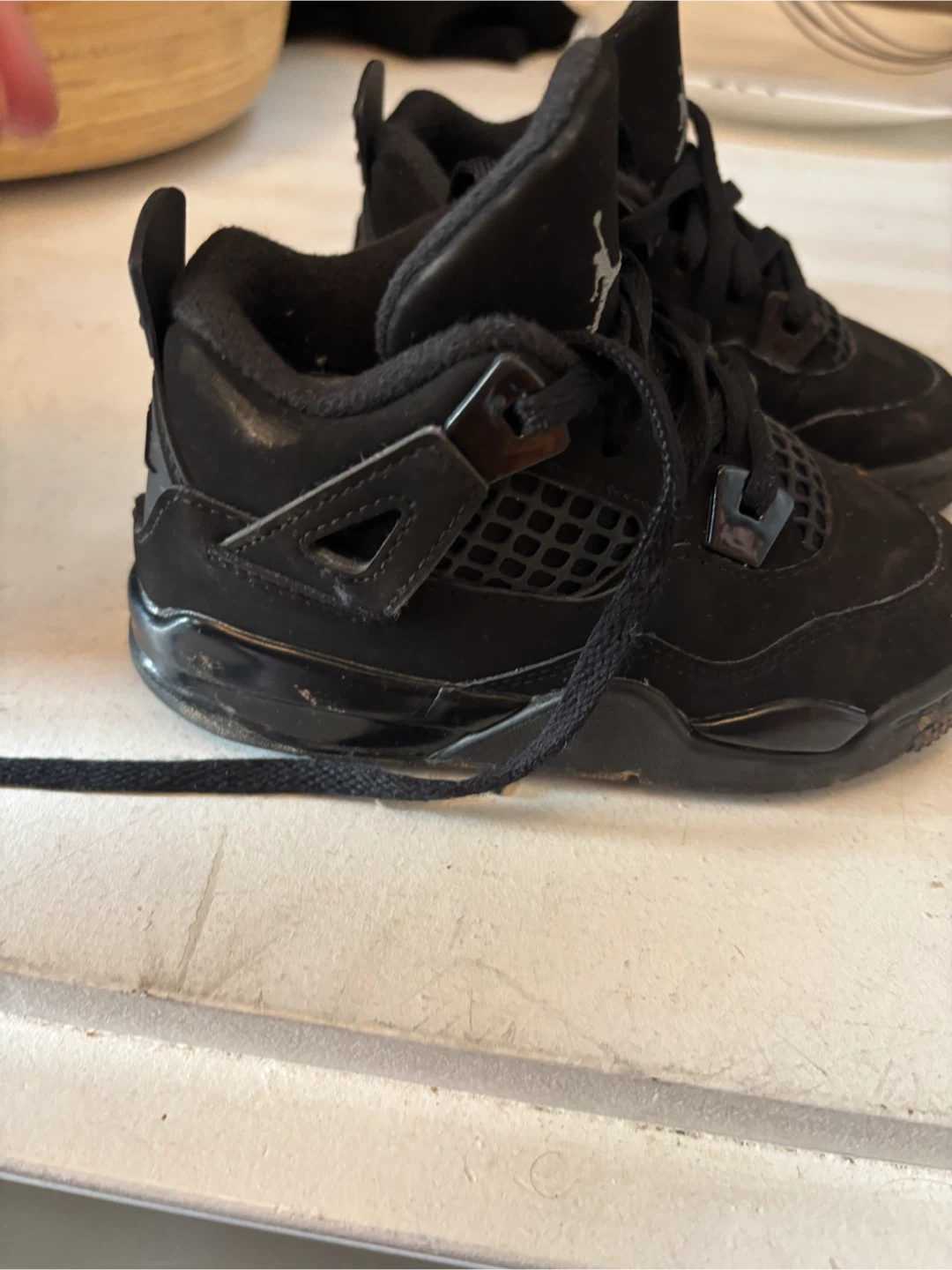 Jordan 4 Toddler Sneakers - toddler size 9 - photo 2