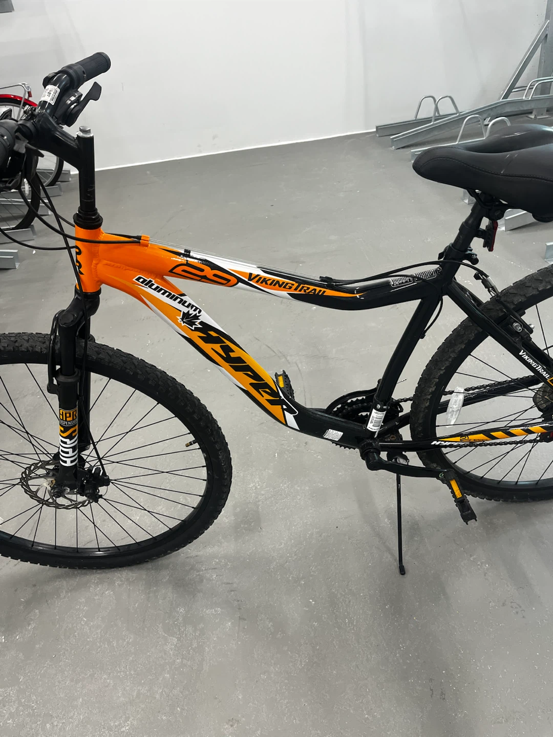 Hyper Viking Trail Mountain Bike - photo 3