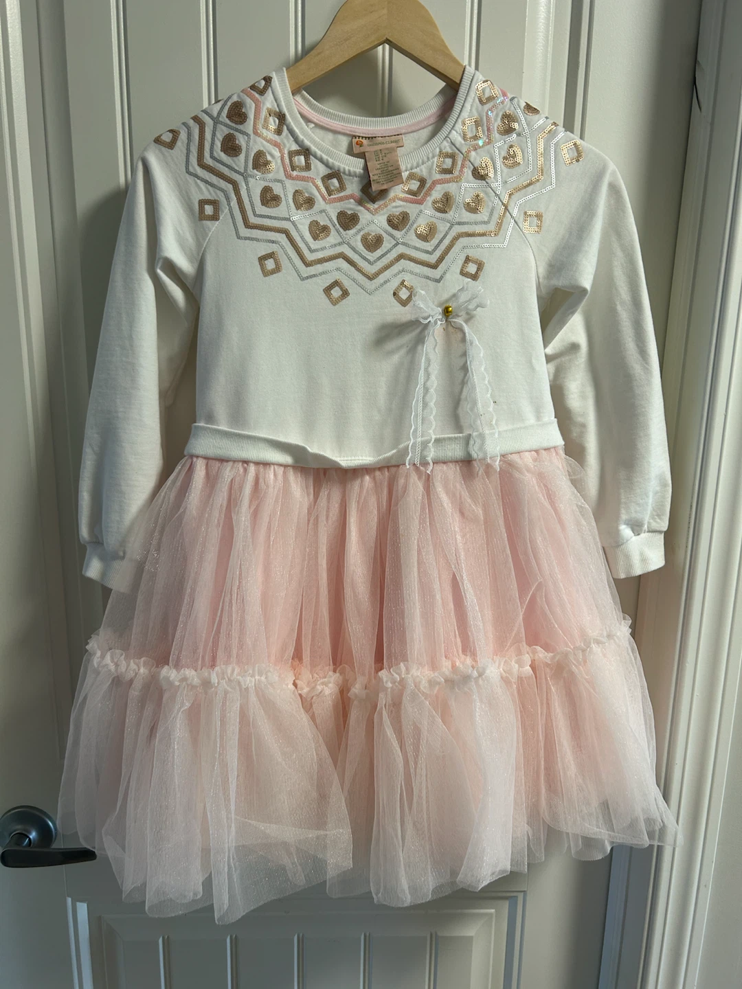 Girl's Dress with Sequins and Tulle Skirt - photo 4