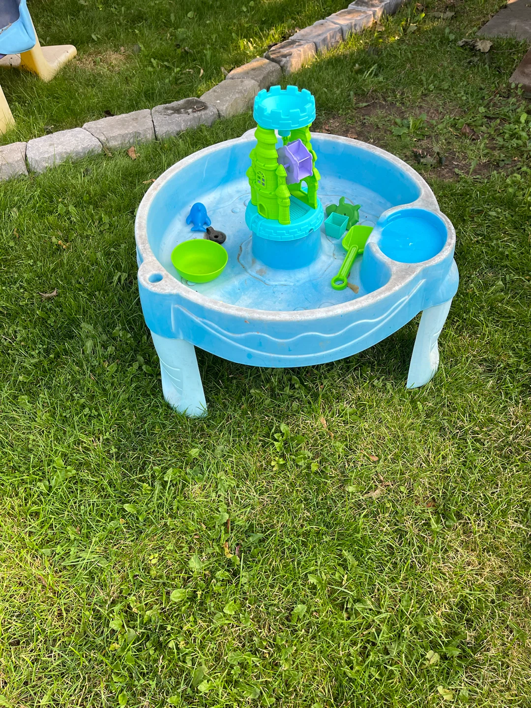Kids water table