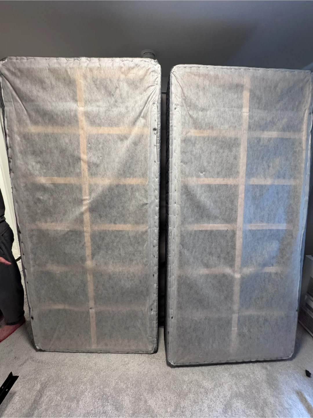 King size bed frame, 2 boxes , headboard - photo 2