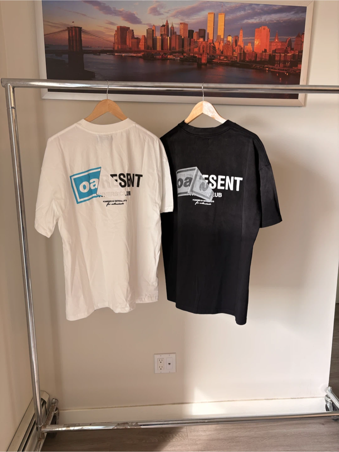 Represent "Oasis Club" Graphic T-Shirt