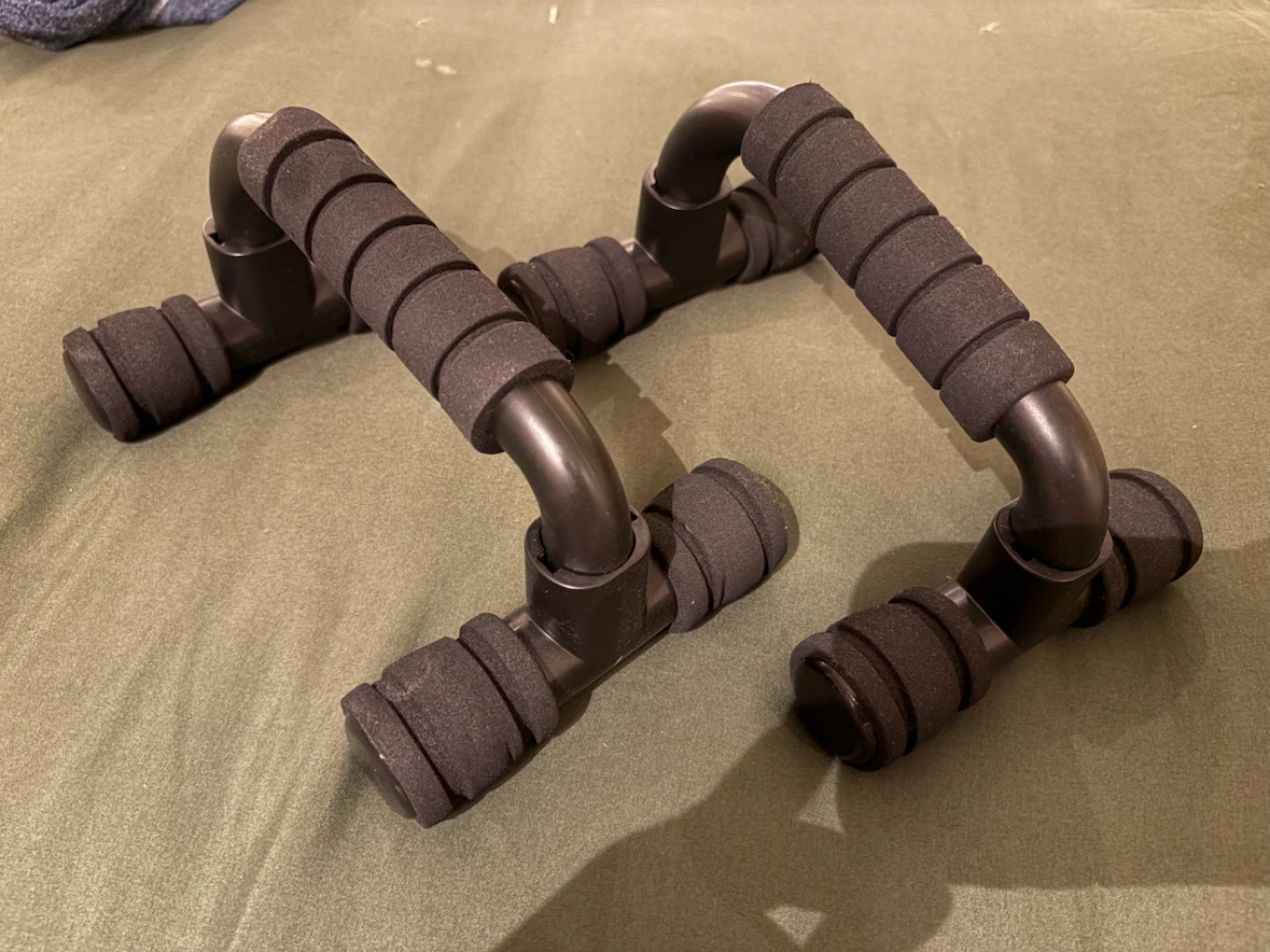 Pair of Ergonomic Push-Up Bars / Push-Up Handles