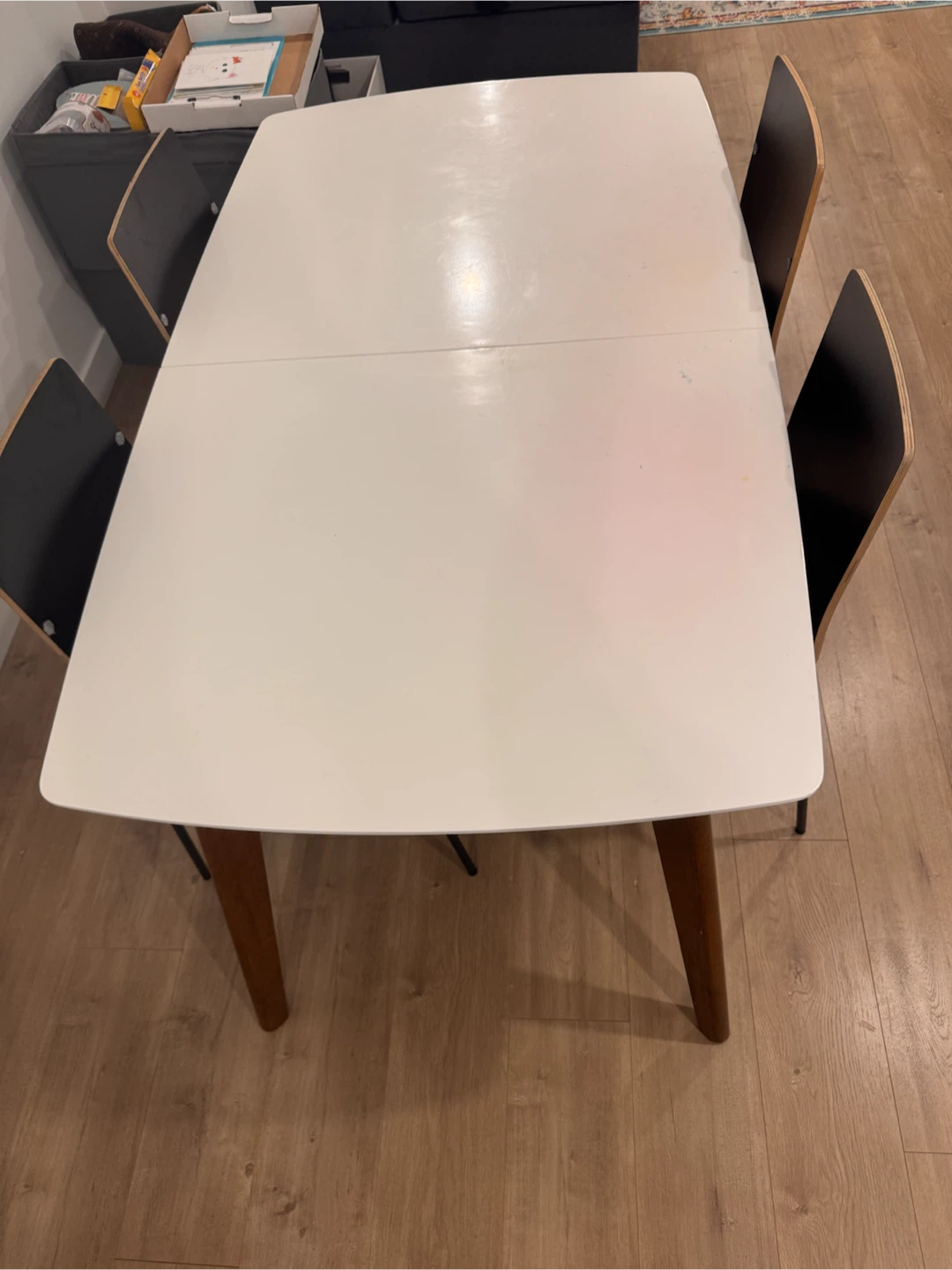 Juhana White Extendable Dining Table from Structube