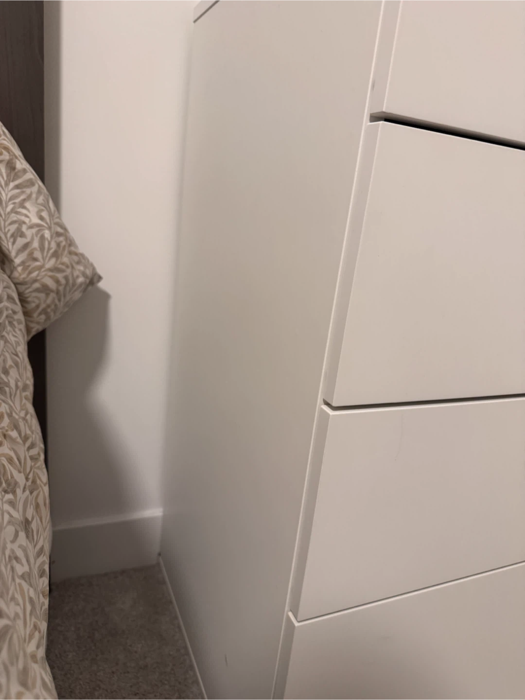 VAHALS 4-Drawers Chest - photo 5