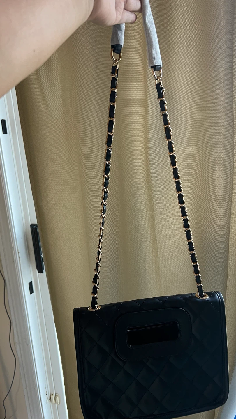 Black Quilted Handbag with Chain Strap - photo 5