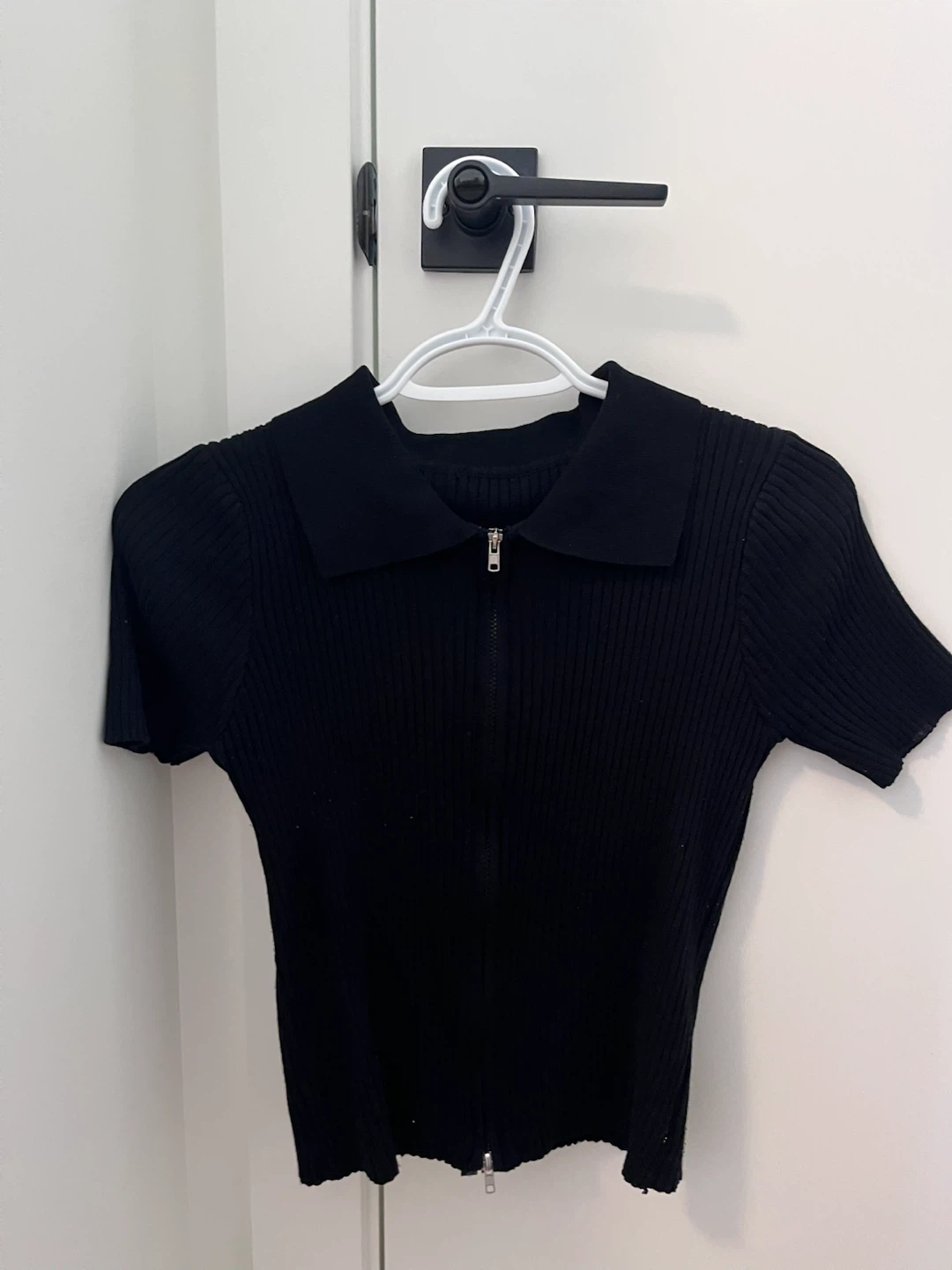 Black Ribbed Zipper Collared Top