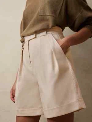 Banana Republic Cruise Pleated Shorts - photo 2