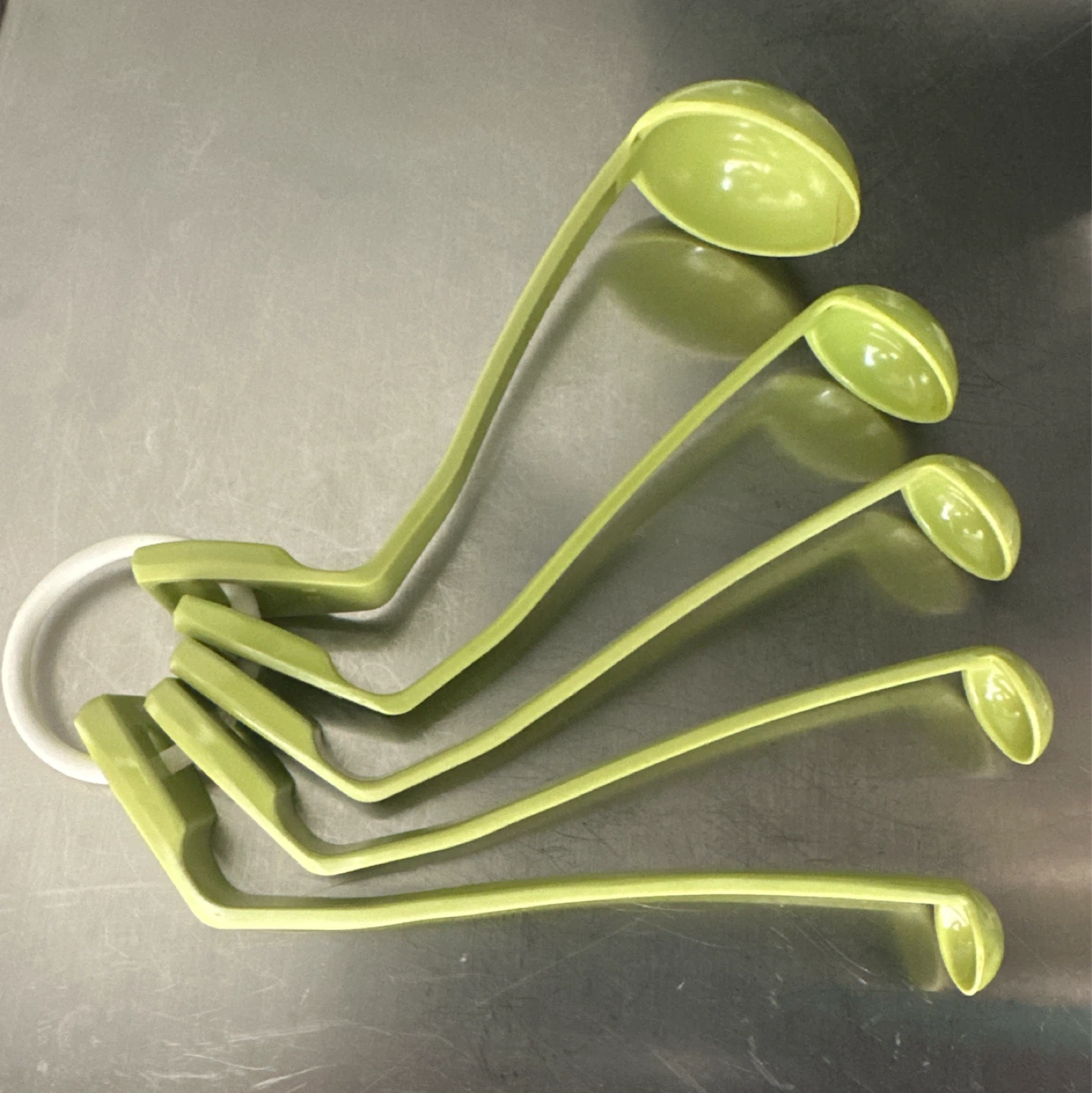 Set of 5 Green Measuring Spoons