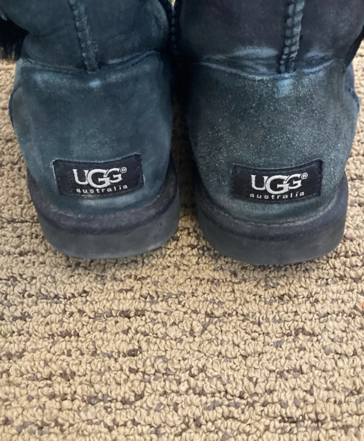 Uggs button tall black - photo 4