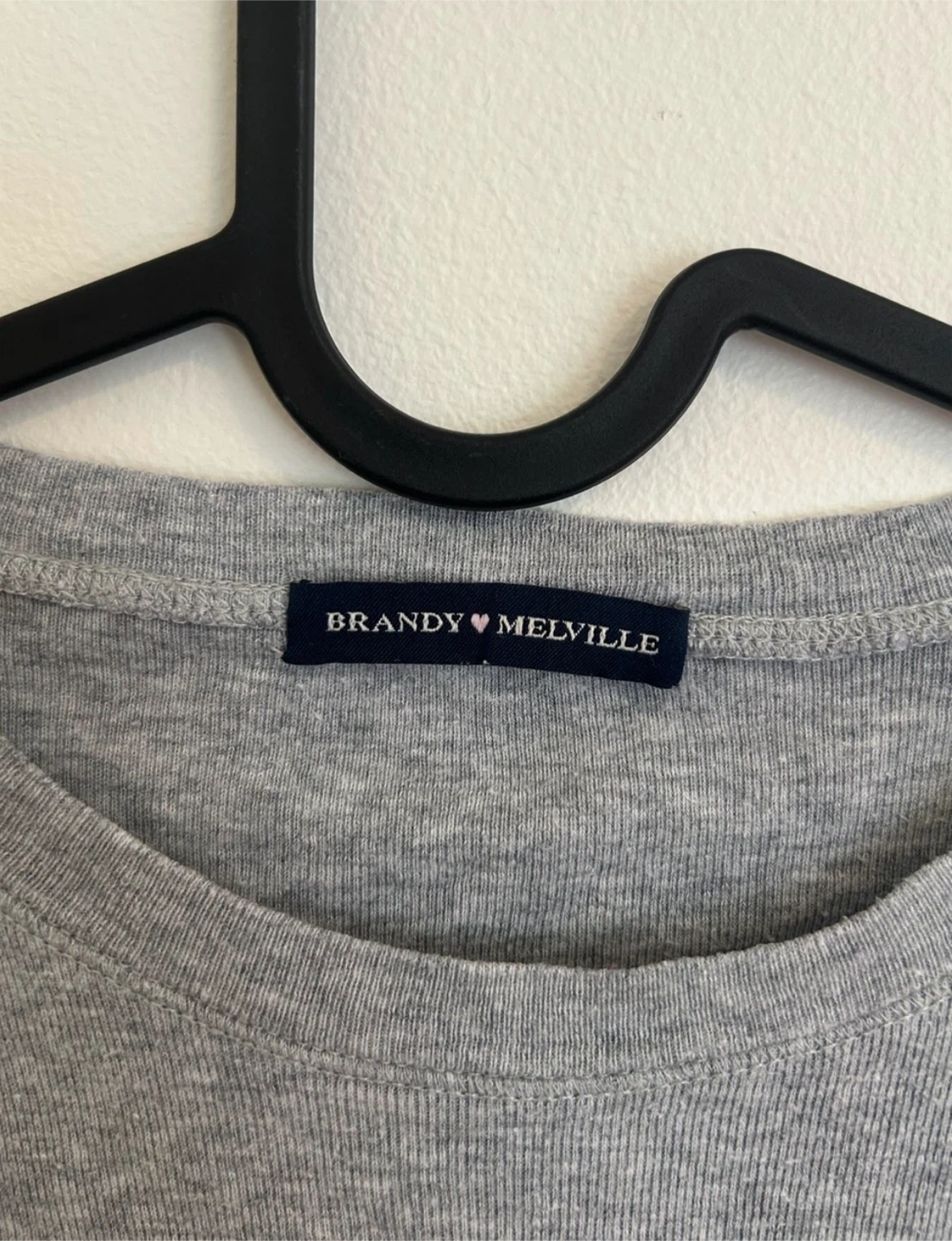 Brandy Melville Grey T-Shirr - photo 2