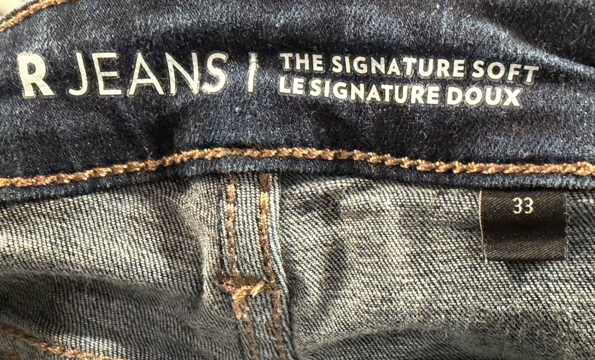 Women’s Reitmans The Signature Soft Jeans(Size 33)($10 each) - photo 4