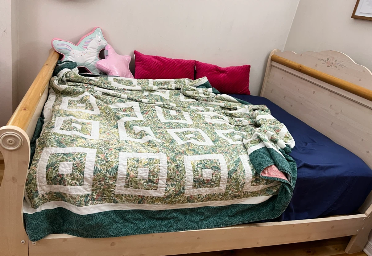 Kathy Ireland Design Sleigh Bed Frame - photo 3