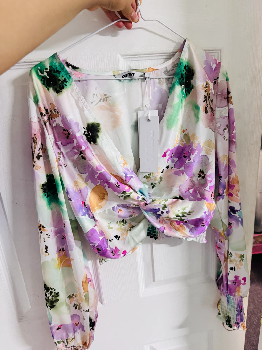 OutryT Floral Twist Front Blouse Size L