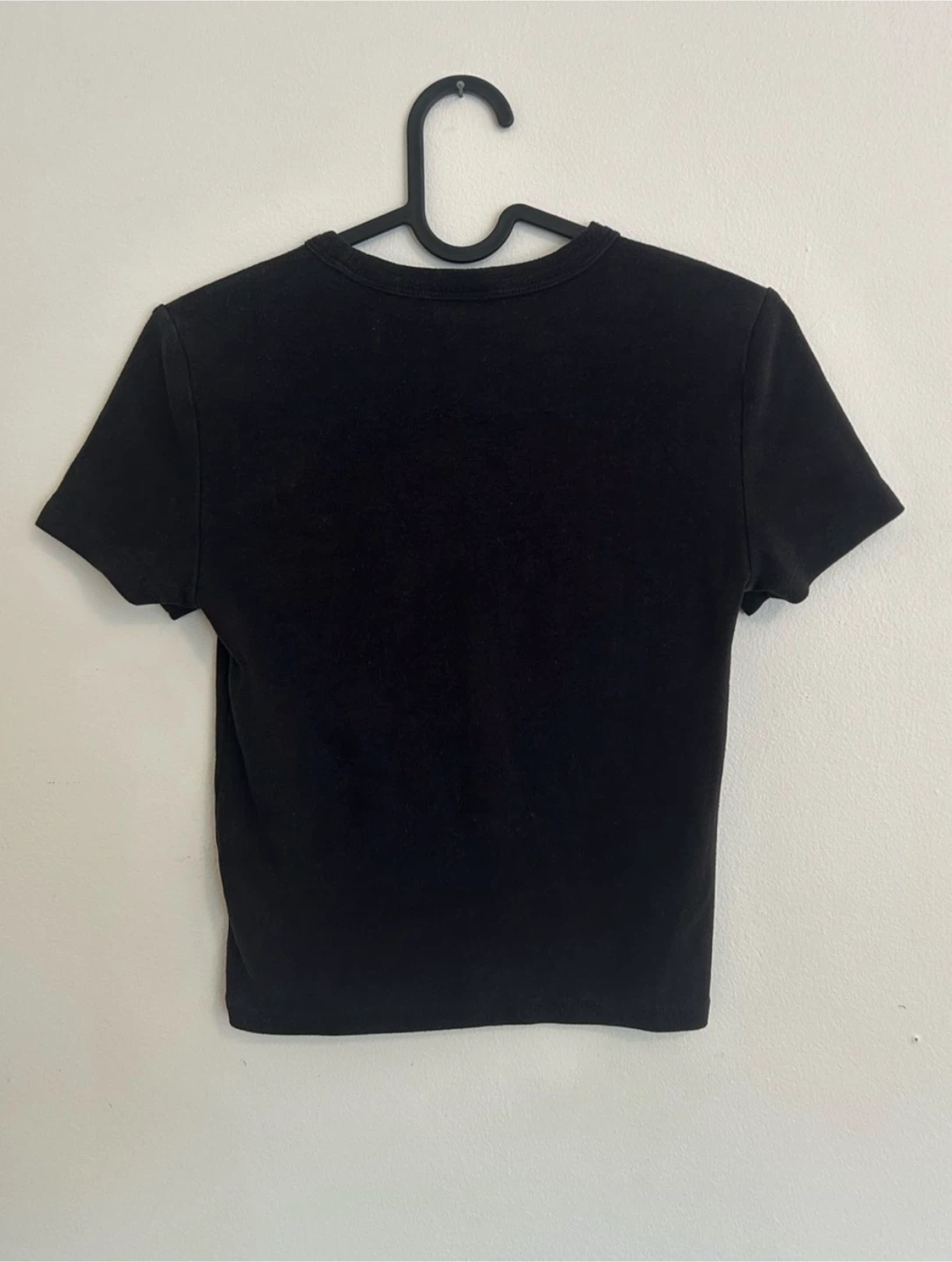TNA black t-shirt - photo 2