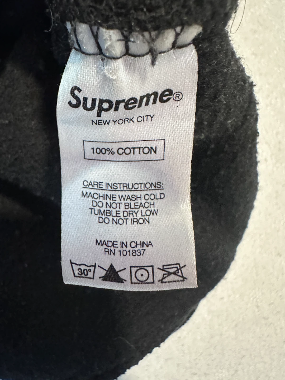 Supreme Black Hoodie - photo 4