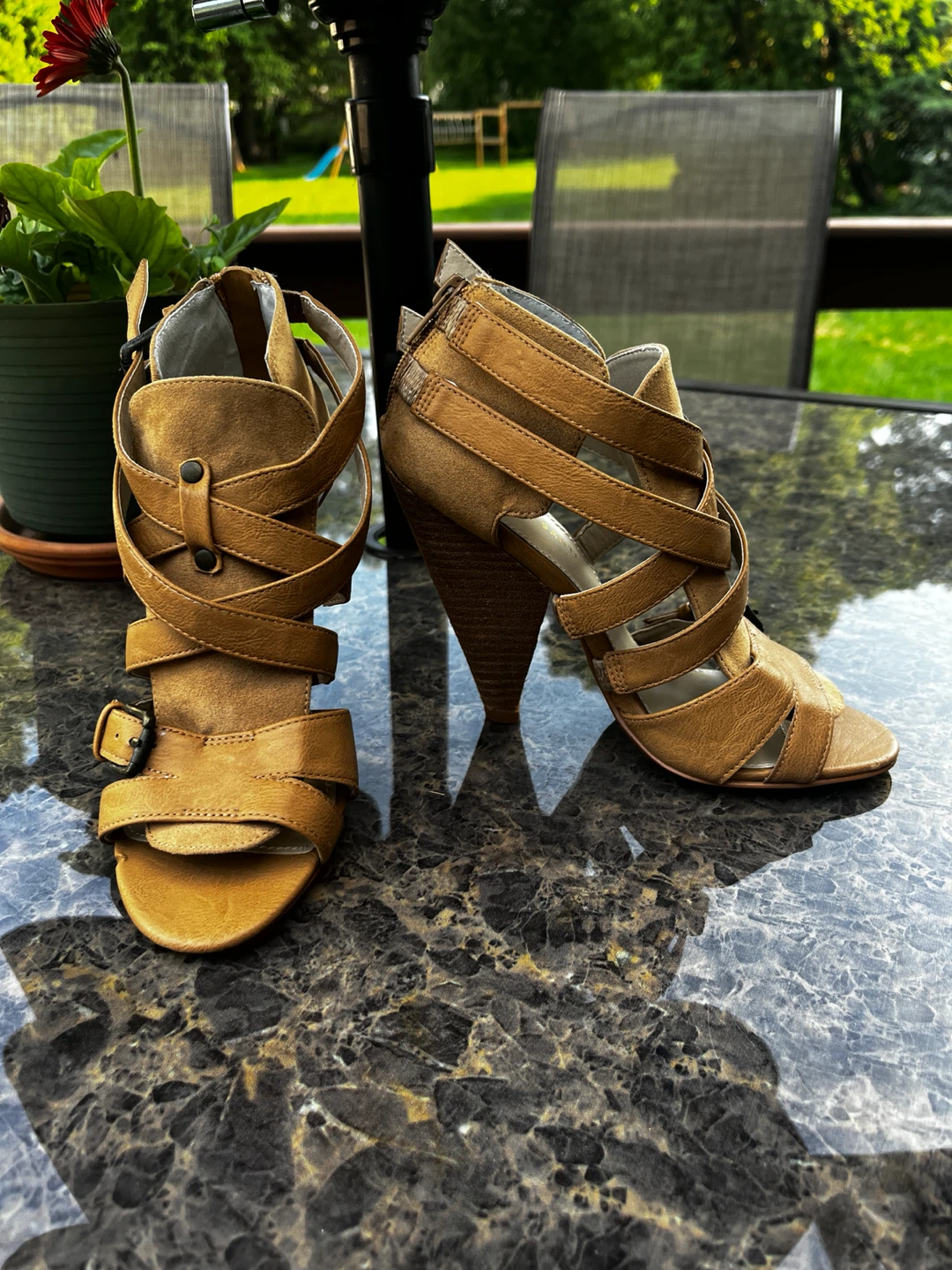 Marco Santi Brown Strappy Heels Size 5M