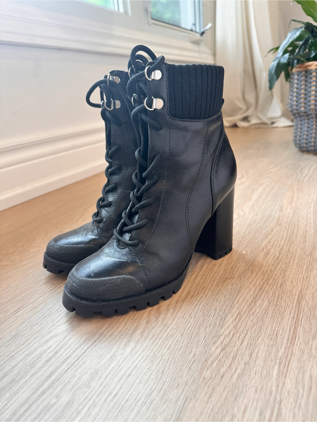 Black Leather Lace-Up Heeled Boots - photo 2