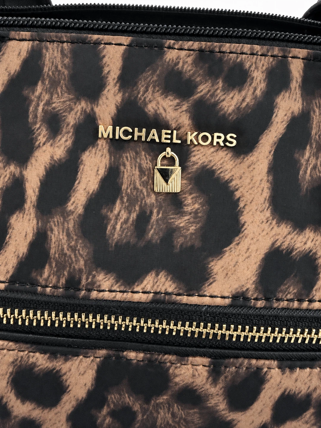 Michael Kors Kelsey Leopard Nylon Handbag - photo 3