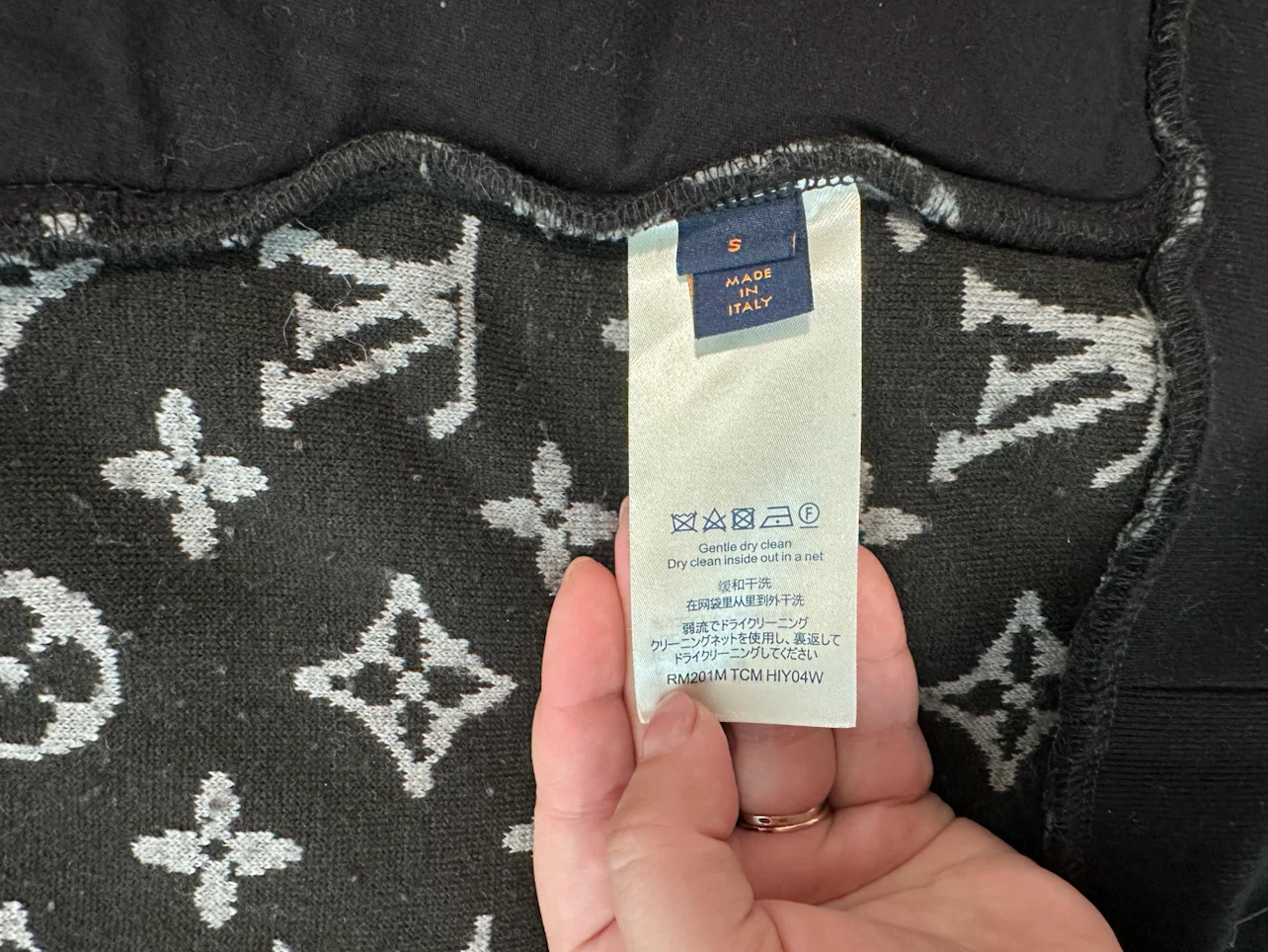 Louis Vuitton Monogram Fleece Jacket - photo 3