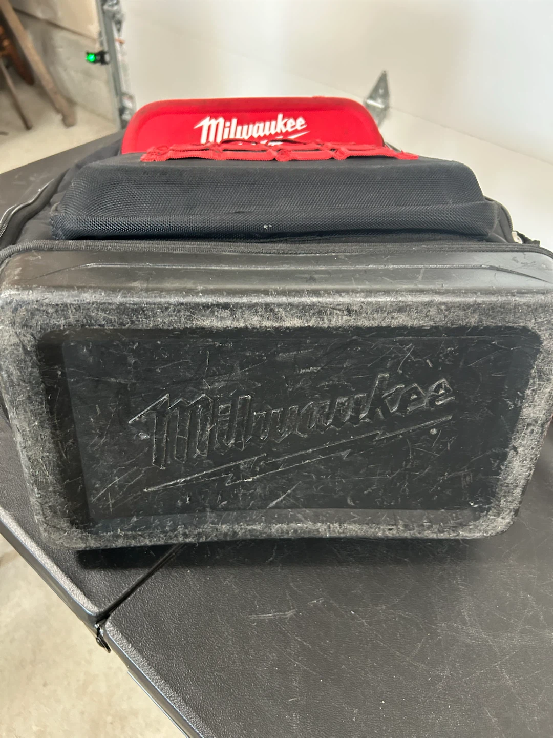 Milwaukee Ultimate Jobsite Backpack - photo 2