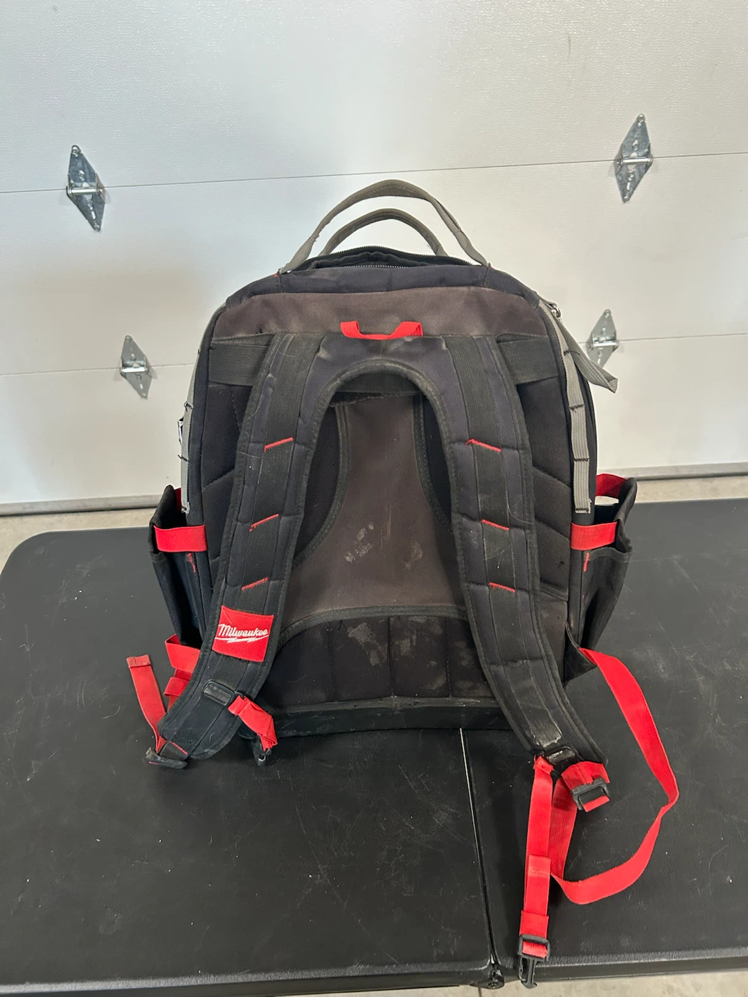 Milwaukee Ultimate Jobsite Backpack - photo 4