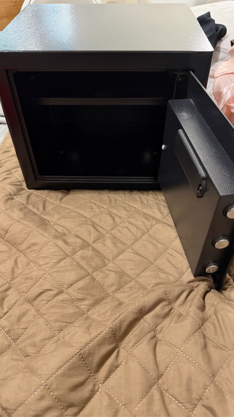 Black Digital Safe - photo 2