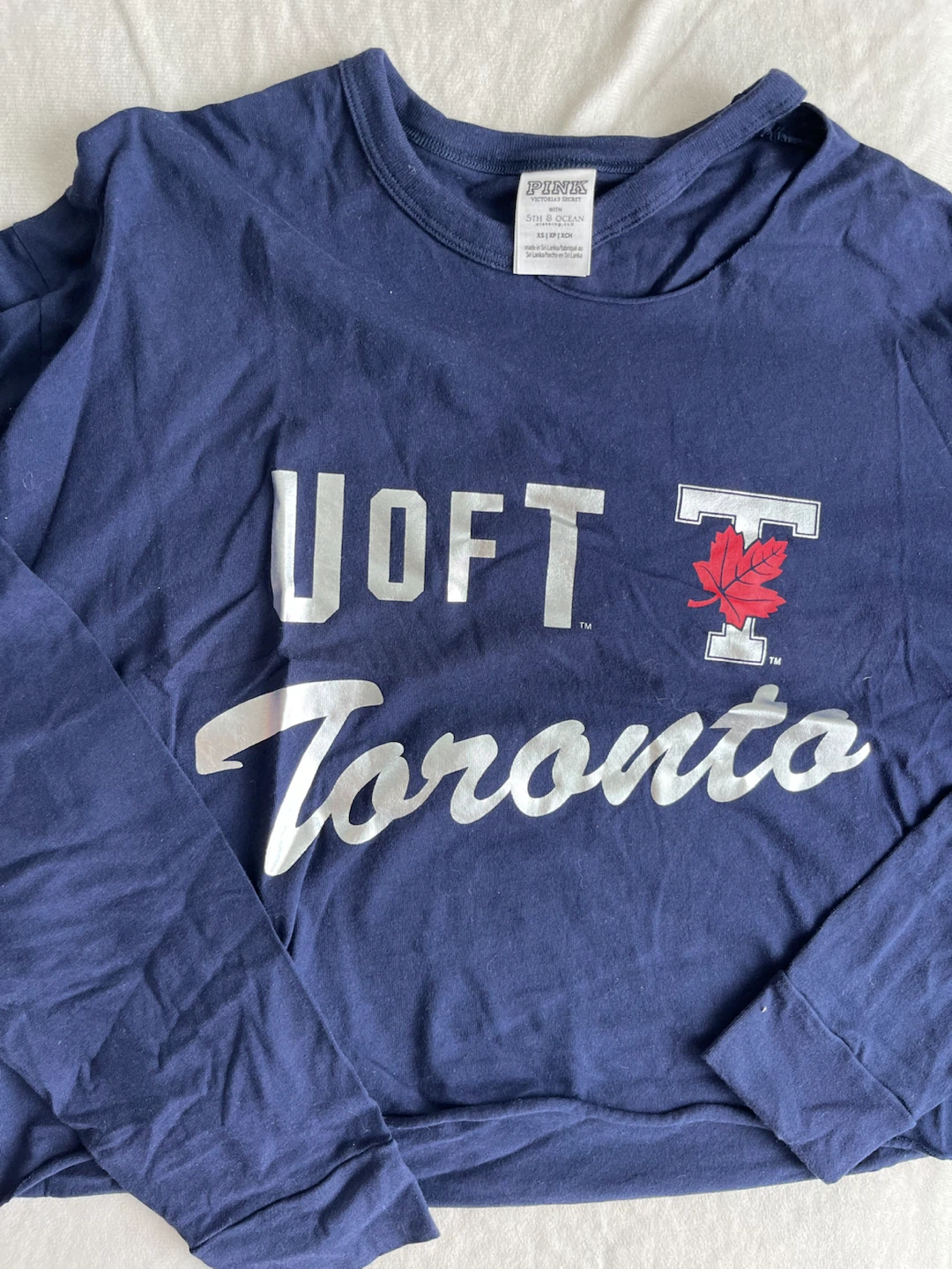 PINK Victoria's Secret U of T Toronto Long Sleeve Cropped Shirt - photo 2