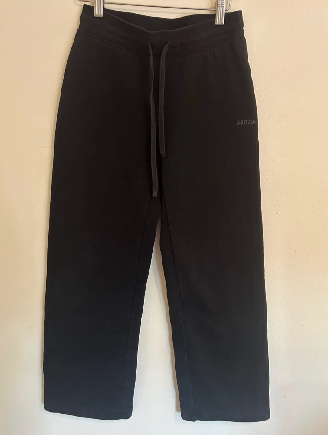 Aritzia Black Sweatpants