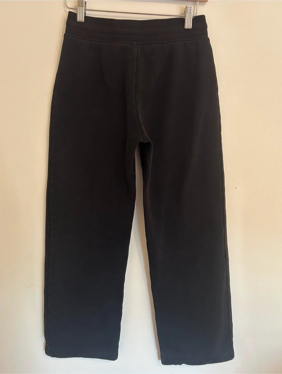 Aritzia Black Sweatpants - photo 2