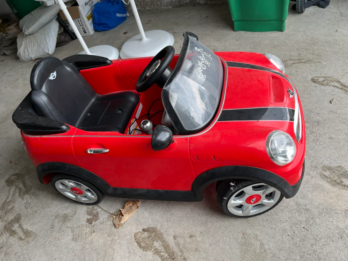 Red Mini Cooper - photo 2