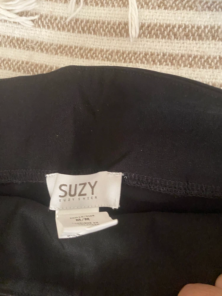Suzy Shier Black Cropped Pants - photo 2