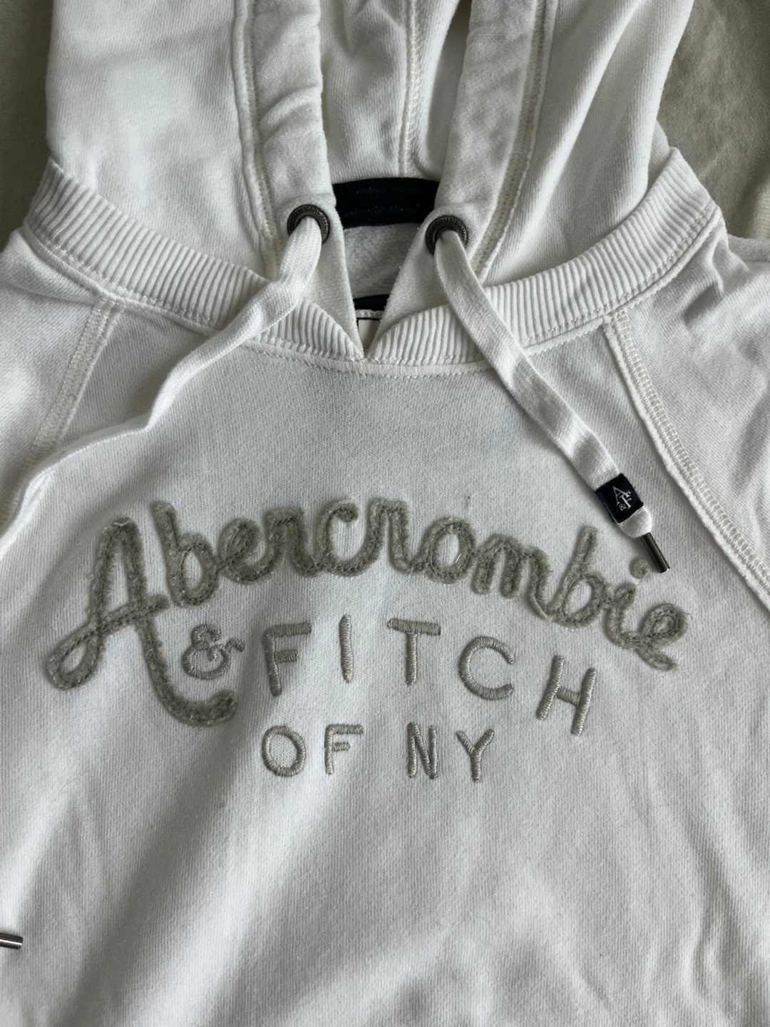 Abercrombie & Fitch White Hoodie - photo 2