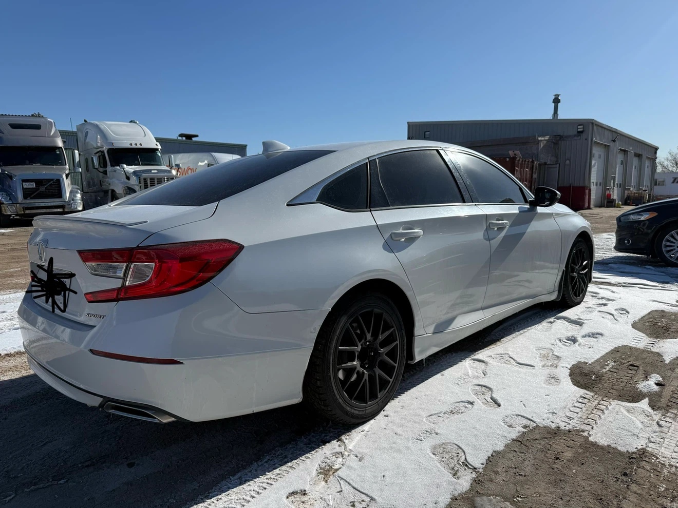 White Honda Accord Sport Sedan - photo 5