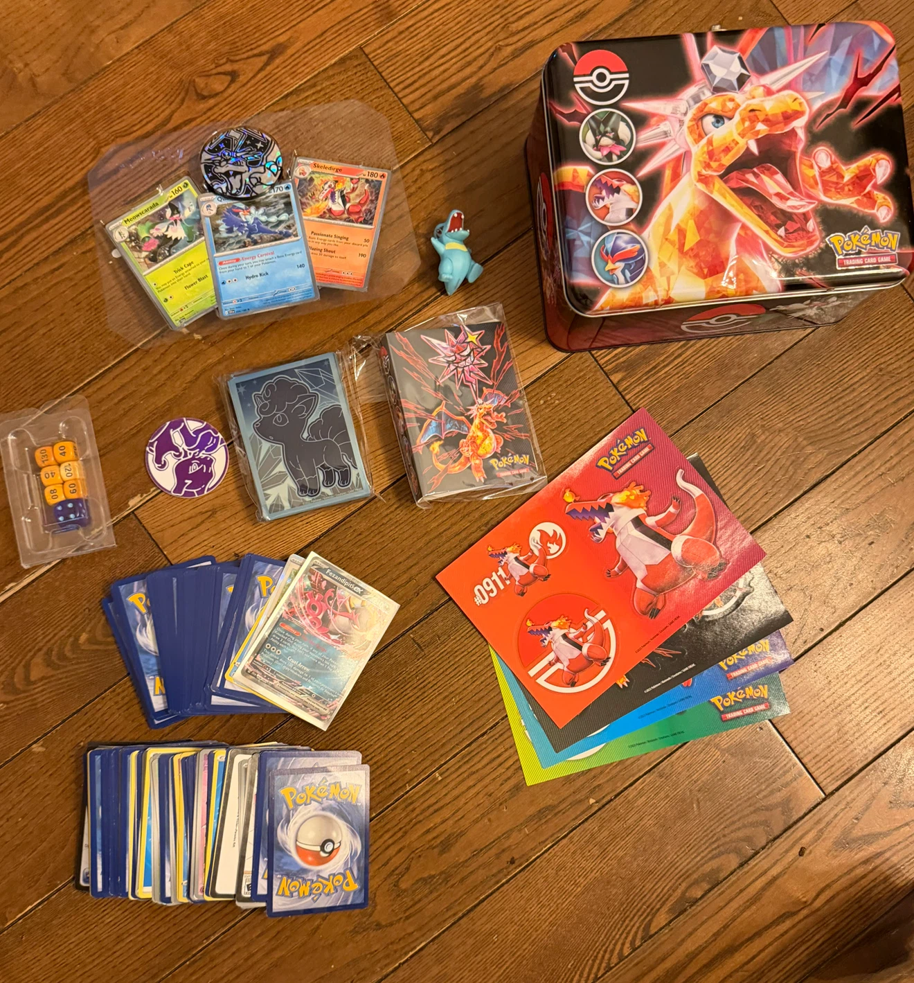 Pokémon Trading Card Game Tin and Accessories - photo 2