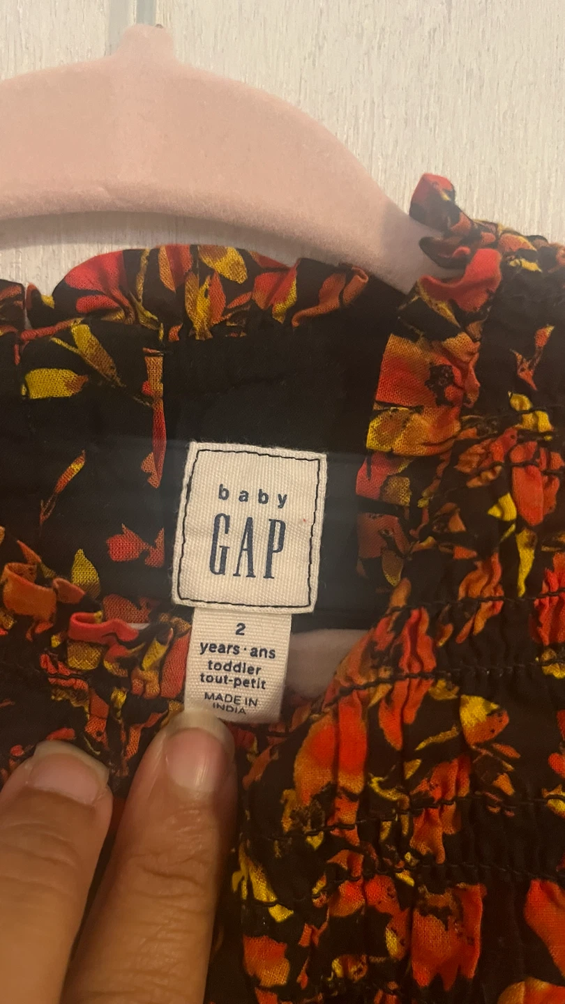 babyGap Floral Smocked Dress - Size 2T - photo 3