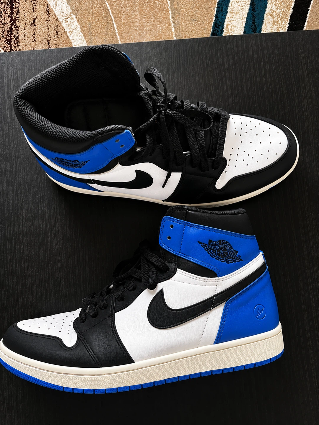Air Jordan 1 High OG 'Reverse Royal' Sneakers