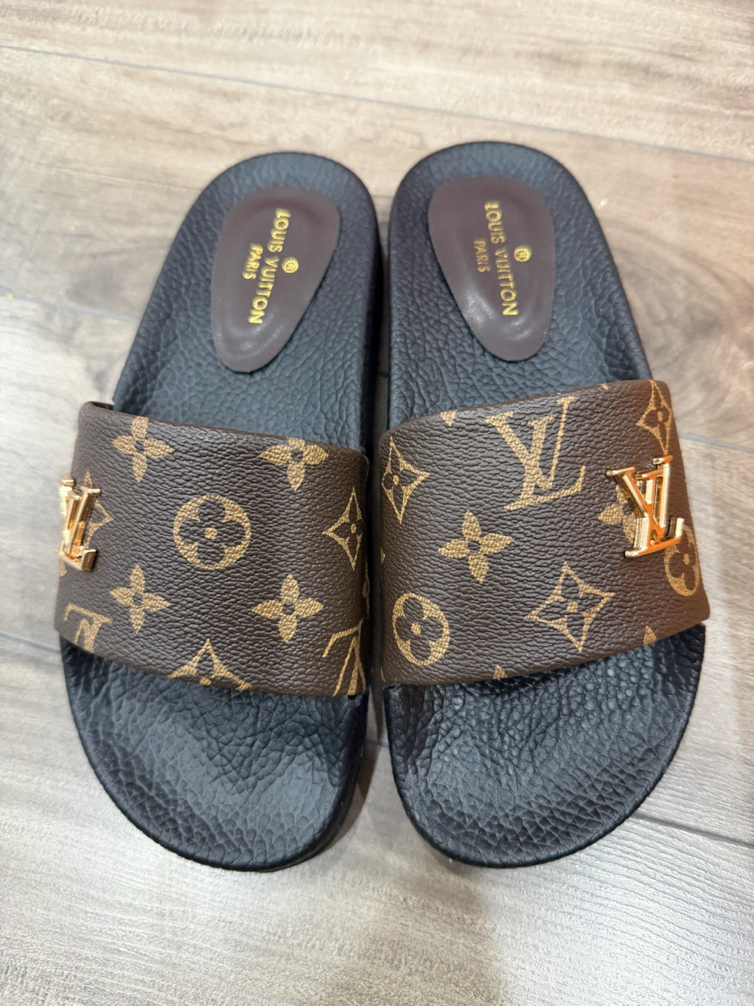 Women’s Sandals