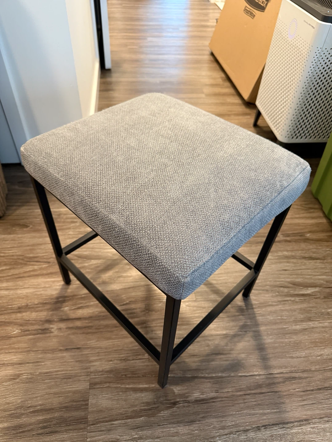 Gray Upholstered Counter Stool (soft fabric)
