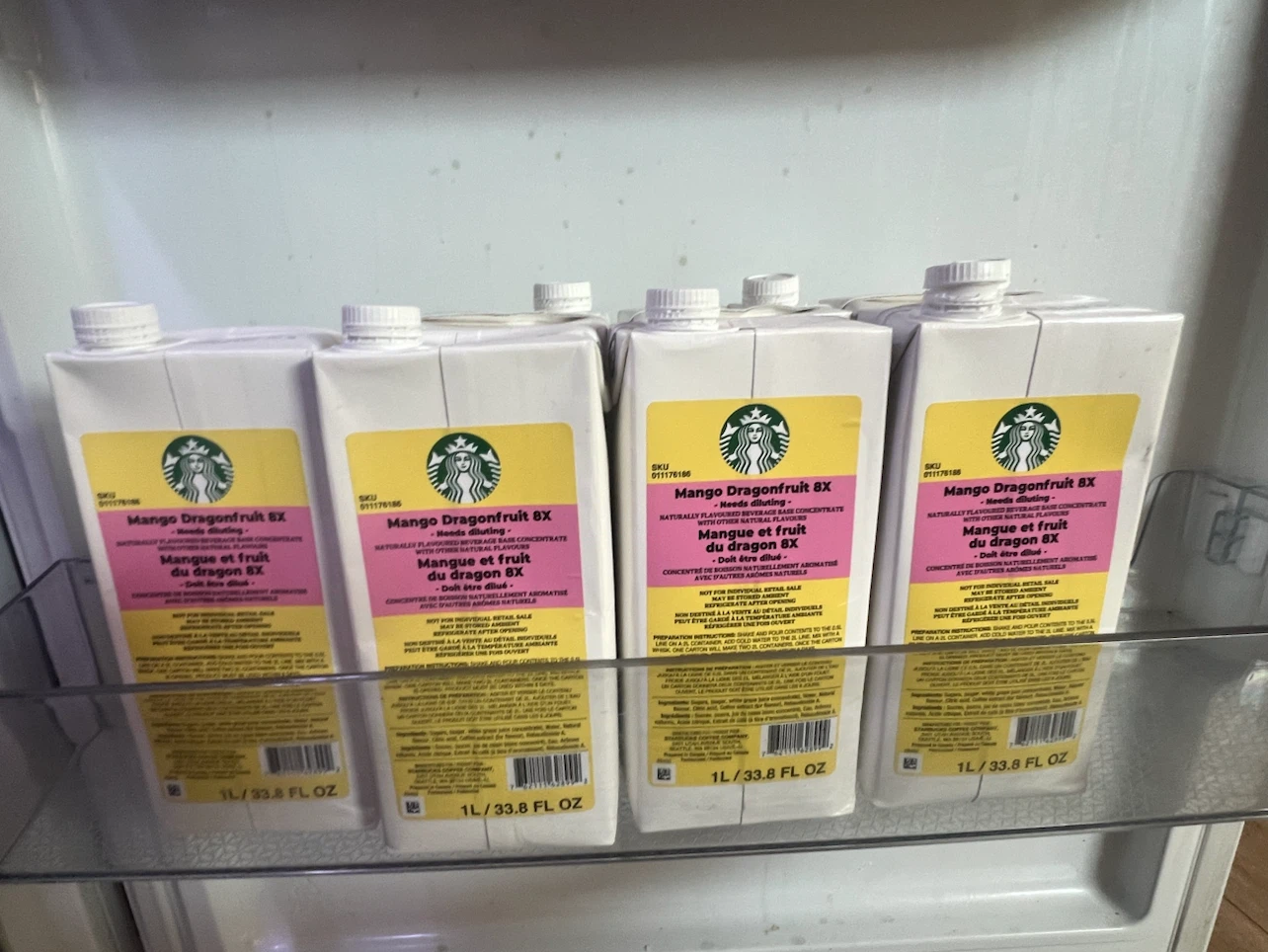 Starbucks Mango Dragonfruit 8X Concentrate - 4 x 1L